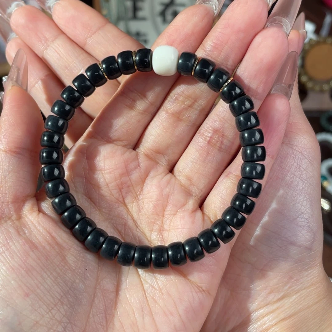 手链未镶嵌和田玉