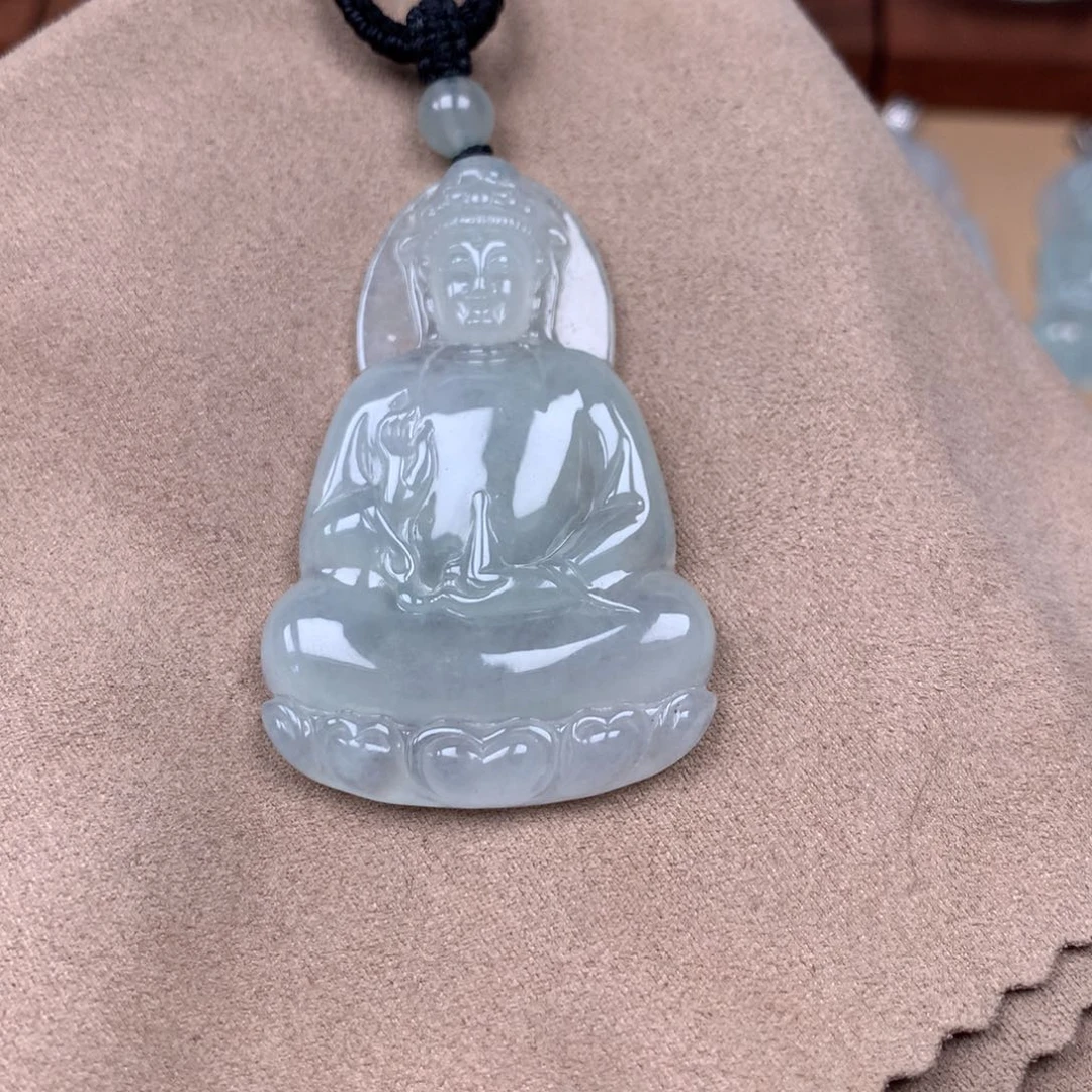 翡翠未镶嵌颈饰缅甸翡翠