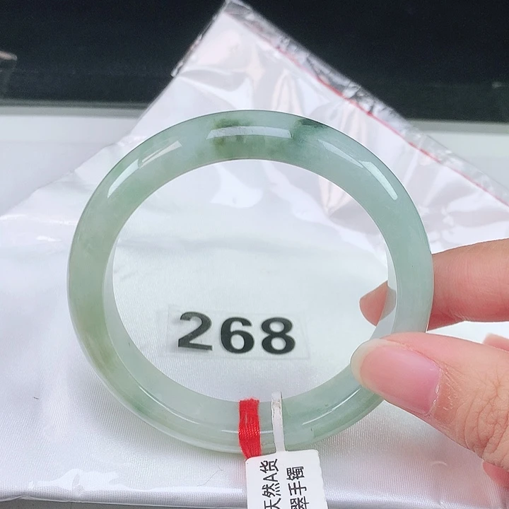 翡翠未镶嵌手镯翡翠