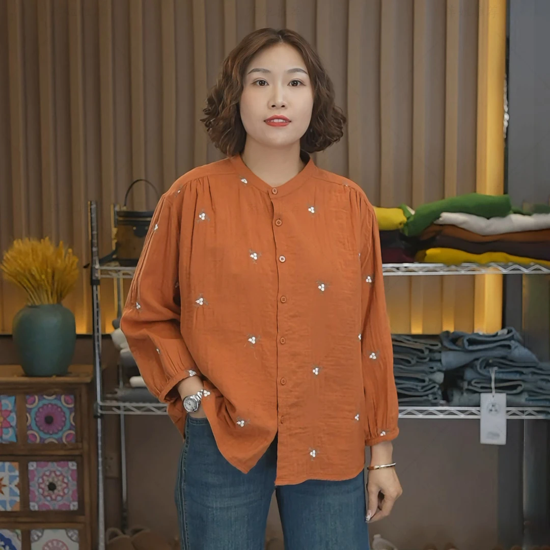【萍姐推荐】2025夏季新品圆领上衣气质小花刺绣棉纱百搭宽松衬衣