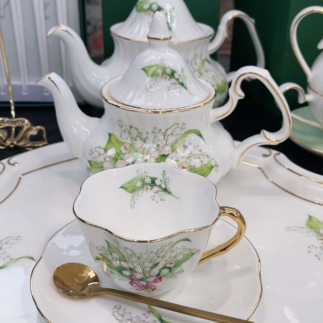 【闪购商品】瓷片一壶2杯碟——————-