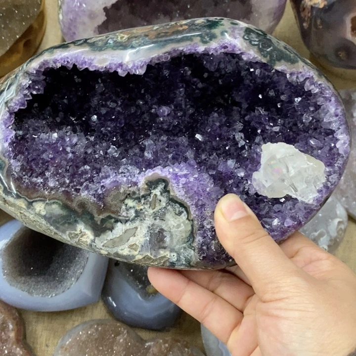 珠宝半成品未镶嵌紫晶