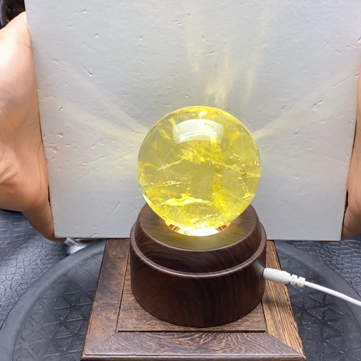 未镶嵌水晶珠宝半成品