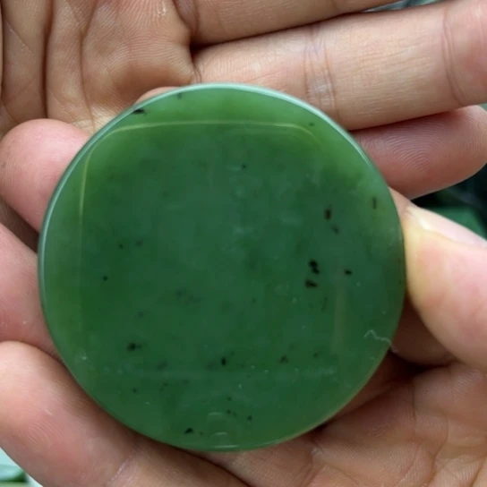 和田玉未镶嵌珠宝半成品