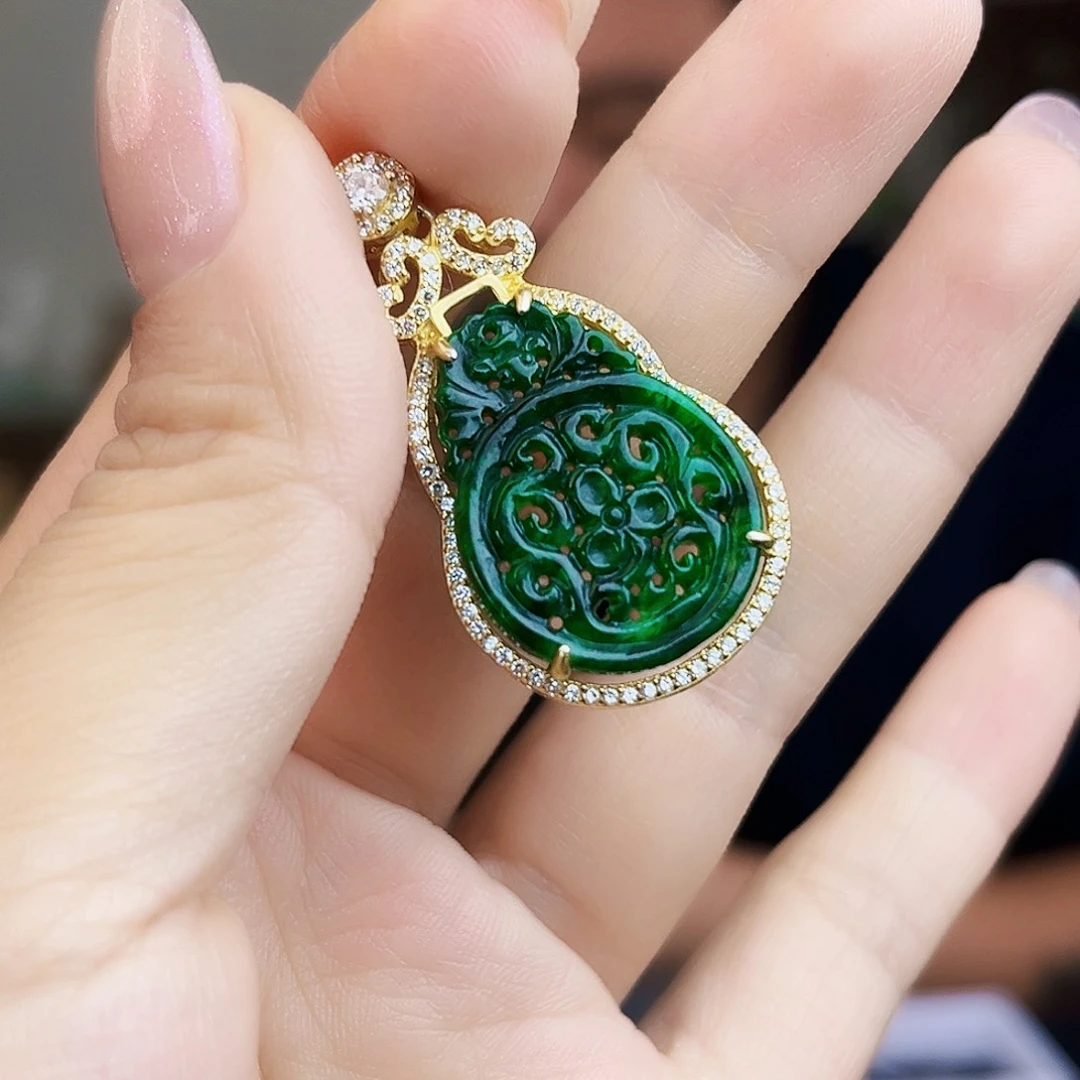 翡翠银S925镶嵌颈饰多样性