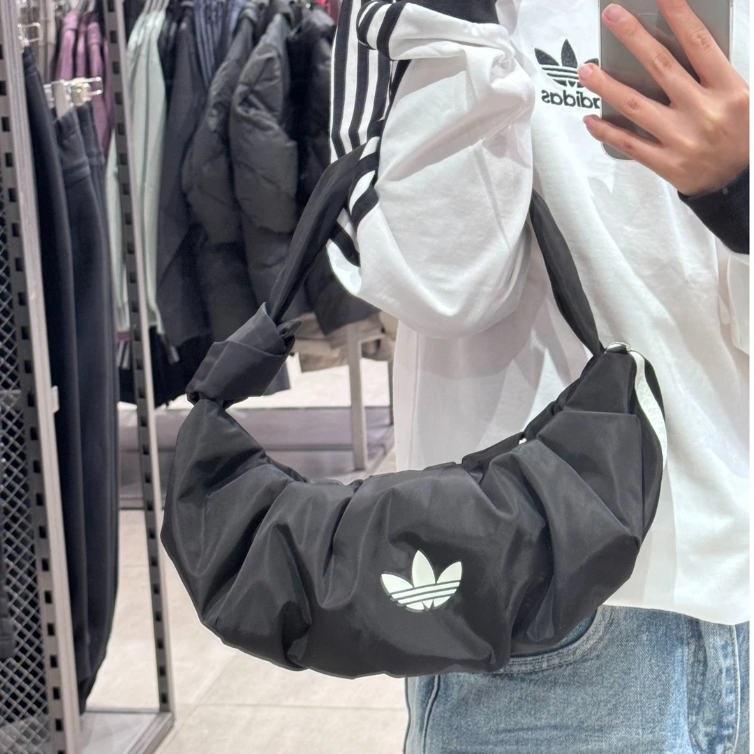 adidas/阿迪达斯女子「小号云朵包」运动单肩包羊角包斜挎包KA9266