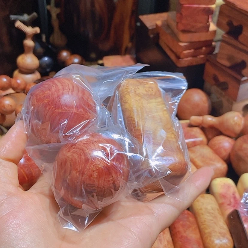【闪购商品】稳定木果**果血柏手球