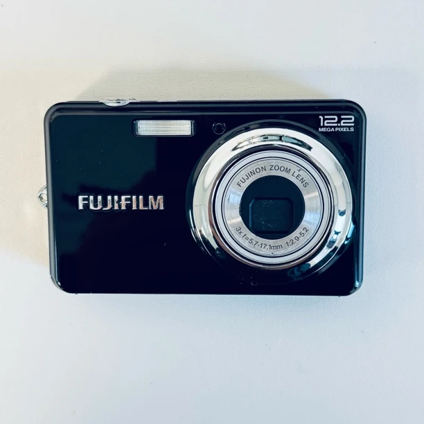 95新 Fujifilm/富士 j37特价1200w像素5倍光变出片奶油磨皮