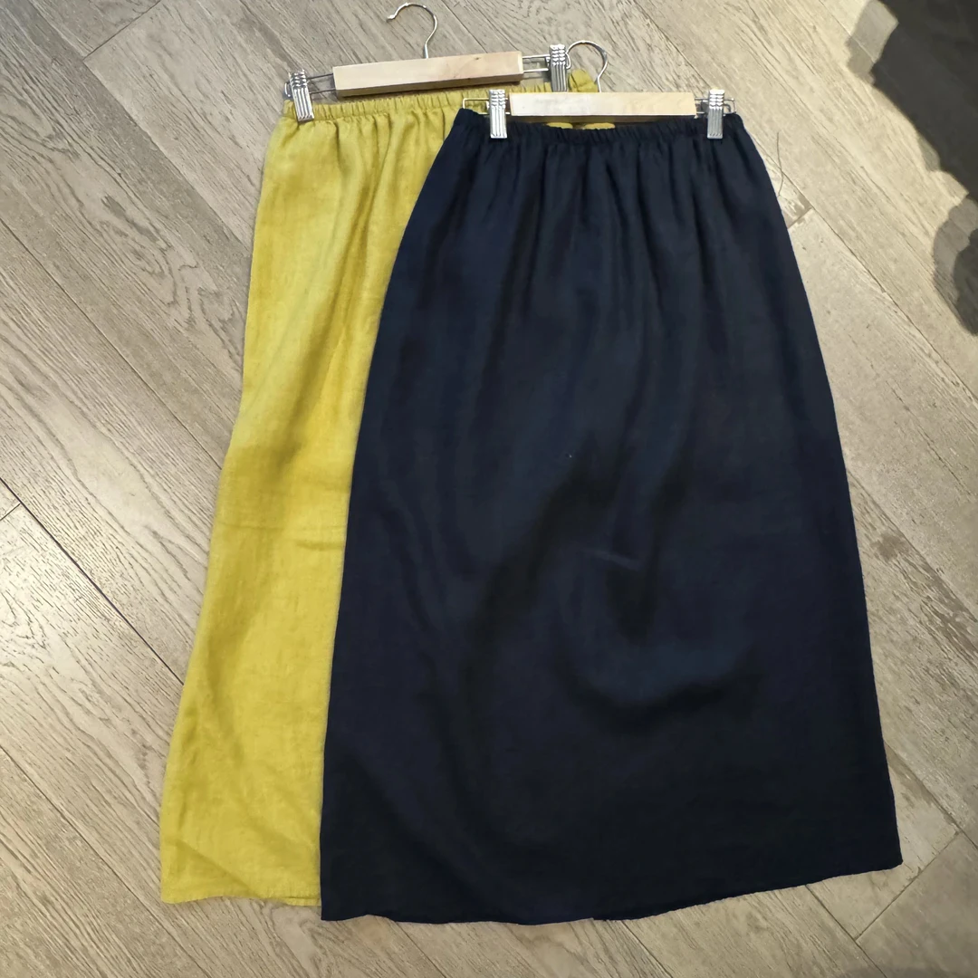 黑色亚麻半身裙长款女夏薄小个子直筒开叉垂感a字苎麻棉麻长裙子