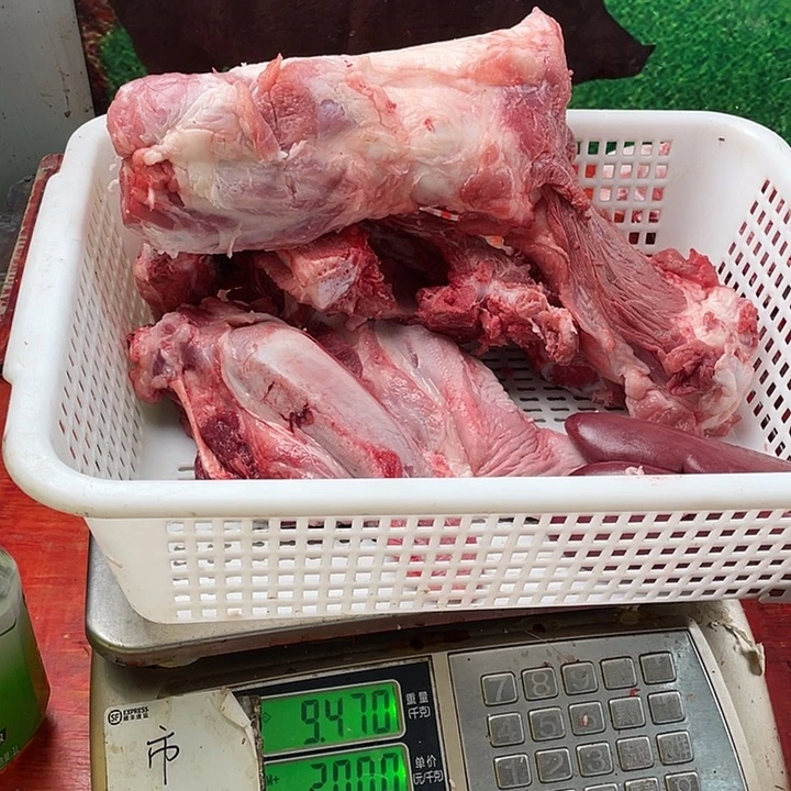 中国大陆黑猪食用农产品