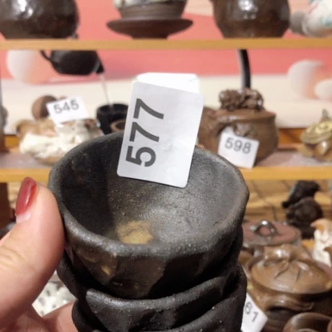 木有一点点的小姐姐