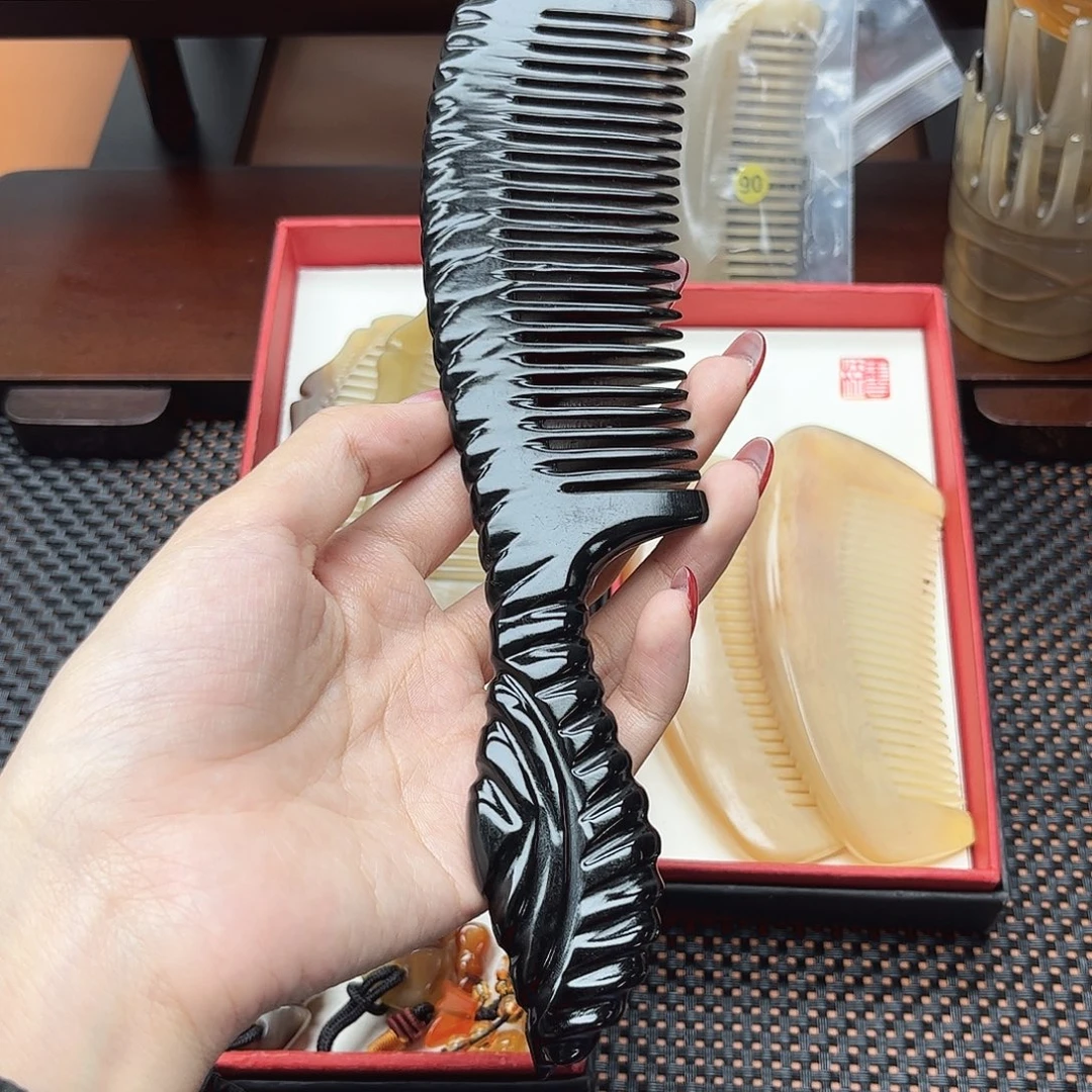 手工制作纯牛角梳子