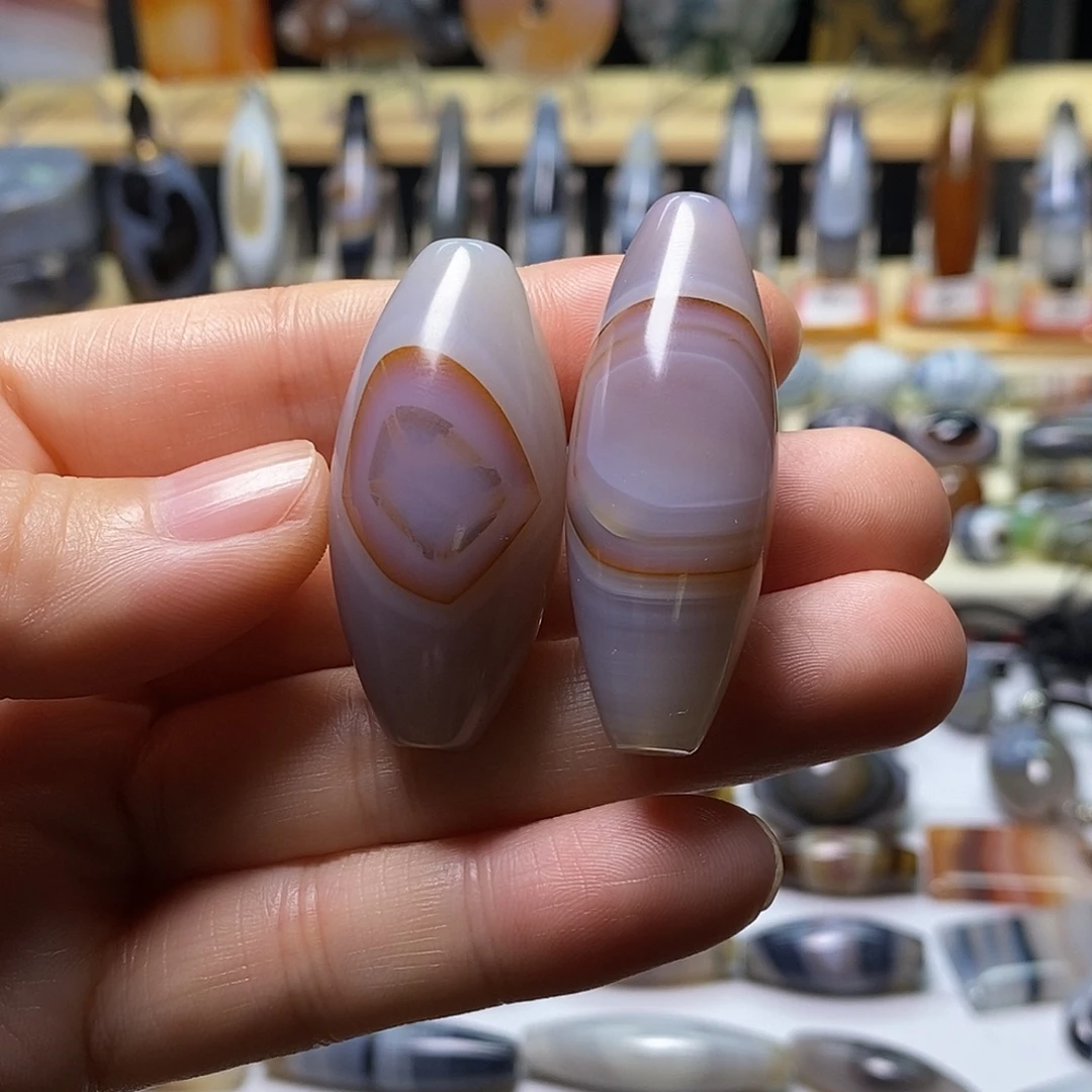 玛瑙/玉髓未镶嵌颈饰福利一对