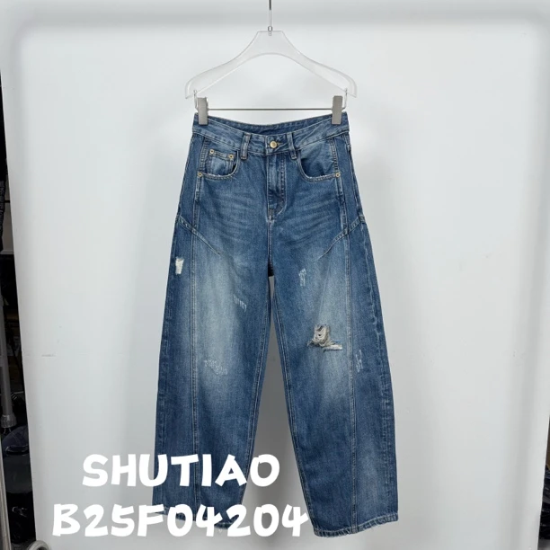 【SHUTIAO】2025夏季：新款小众设计款牛仔裤B25F04204