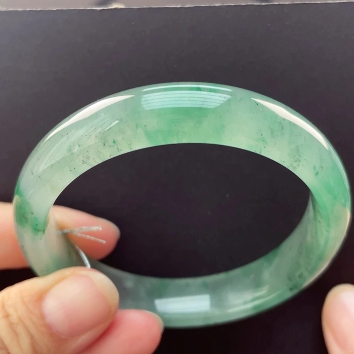 石英质玉手镯未镶嵌54-55