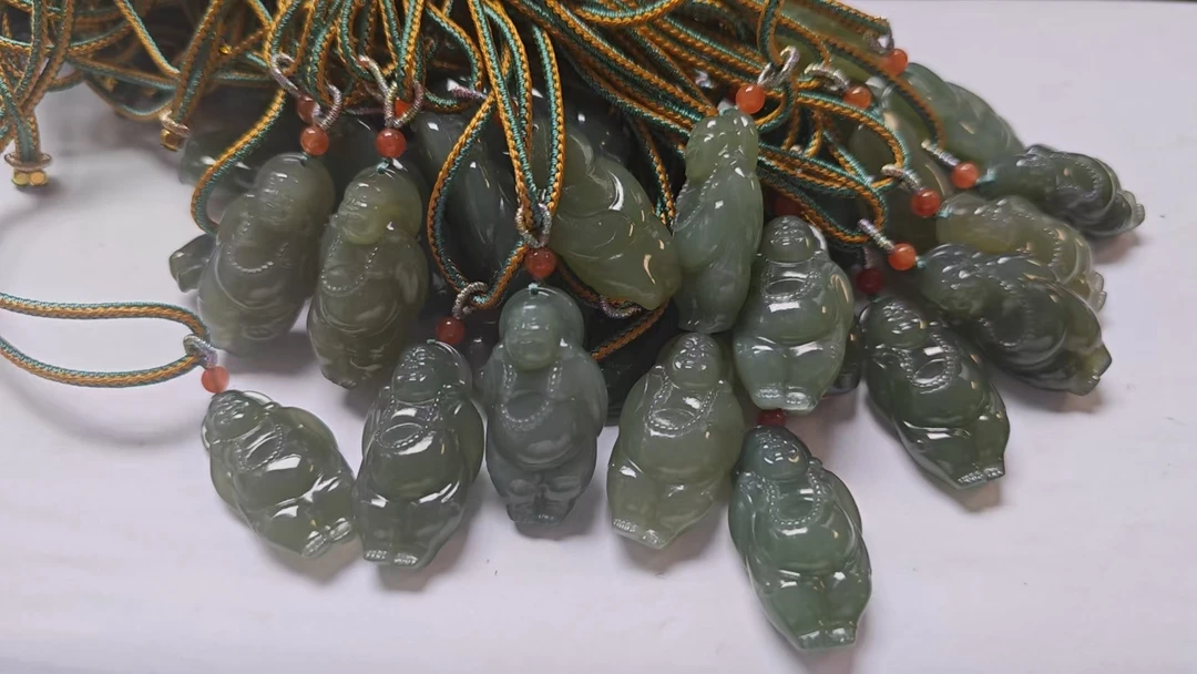 和田玉吊坠36.2*19.5*11.6mm左右多样性发起一B-158