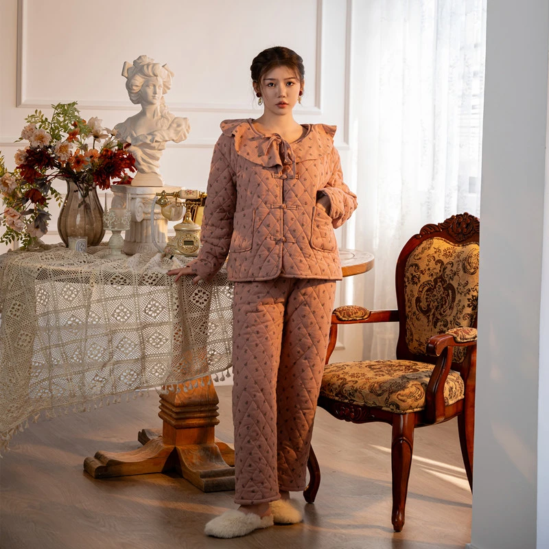 冬季三层夹棉加厚女睡衣小碎花宽松加绒花边翻领盘扣保暖家居服