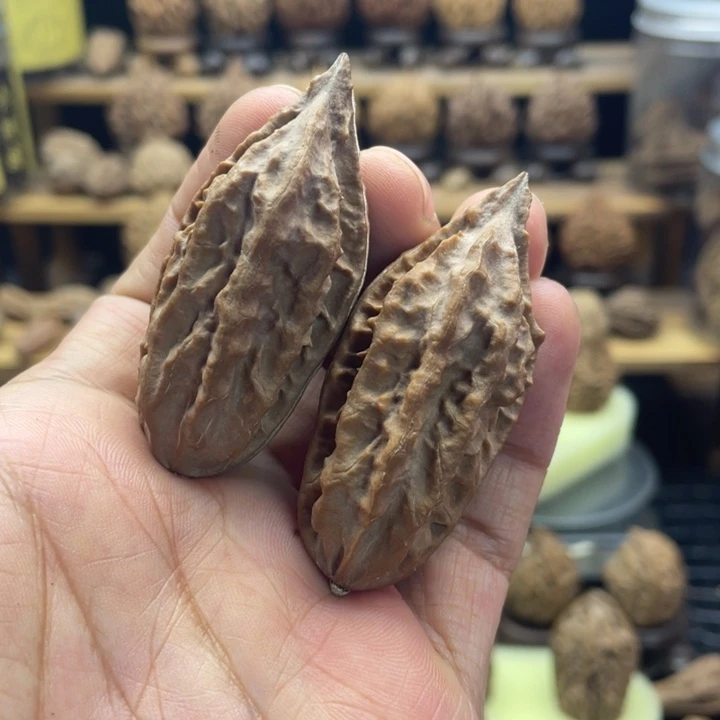 桃核把件东北核桃13