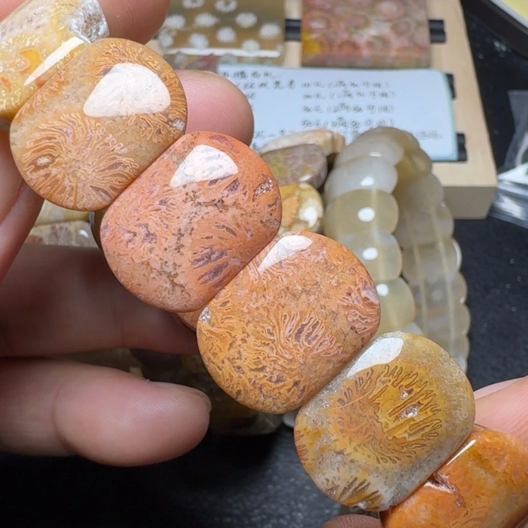 未镶嵌纯天然色有机玉石保真色石英质玉火焰纹