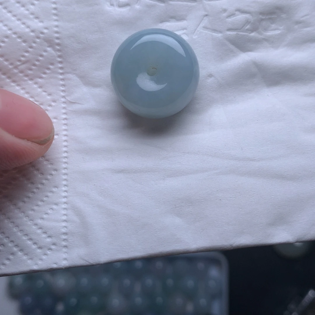 翡翠未镶嵌颈饰平安扣