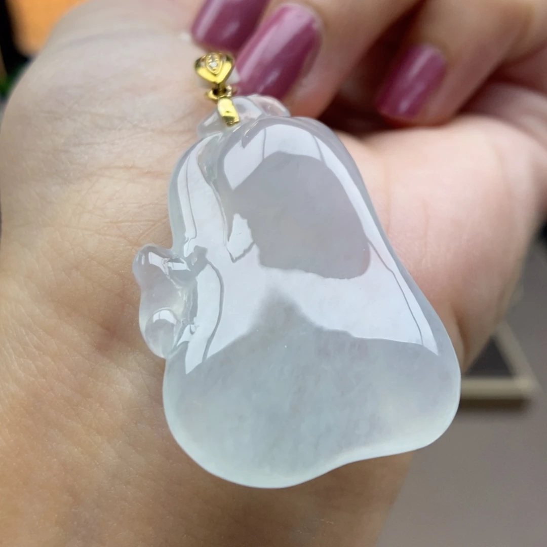 翡翠18K金镶嵌颈饰吊坠22