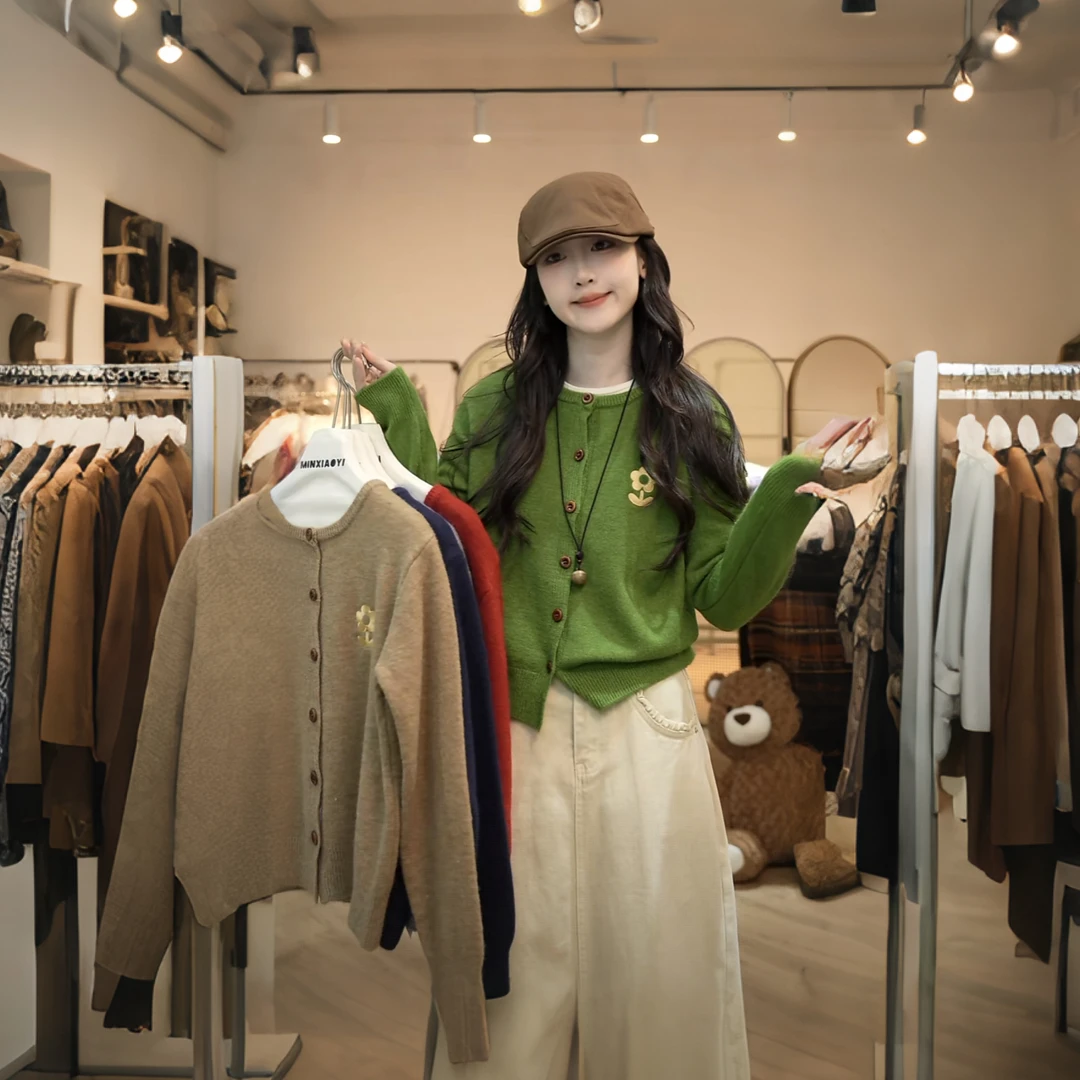 【闵笑一】小花 2025早秋新款设计款刺绣慵懒风针织衫百搭开衫上衣