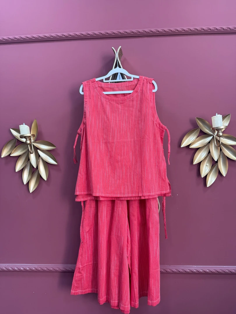 时尚套装极简风时尚条纹慵懒风宫廷风休闲风红色