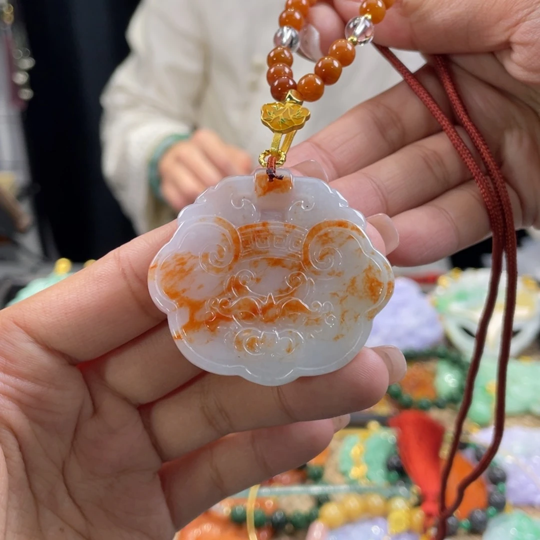 翡翠颈饰未镶嵌代编织