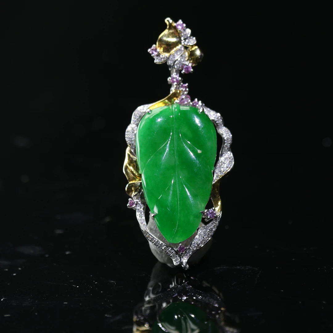 28天然缅甸翡翠A货18k绿叶/800983/上海嘉禾拍卖