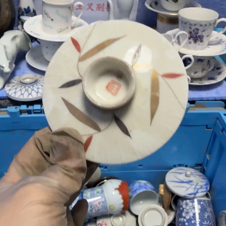 兰***子琉璃手工艺品啦啦啦啦