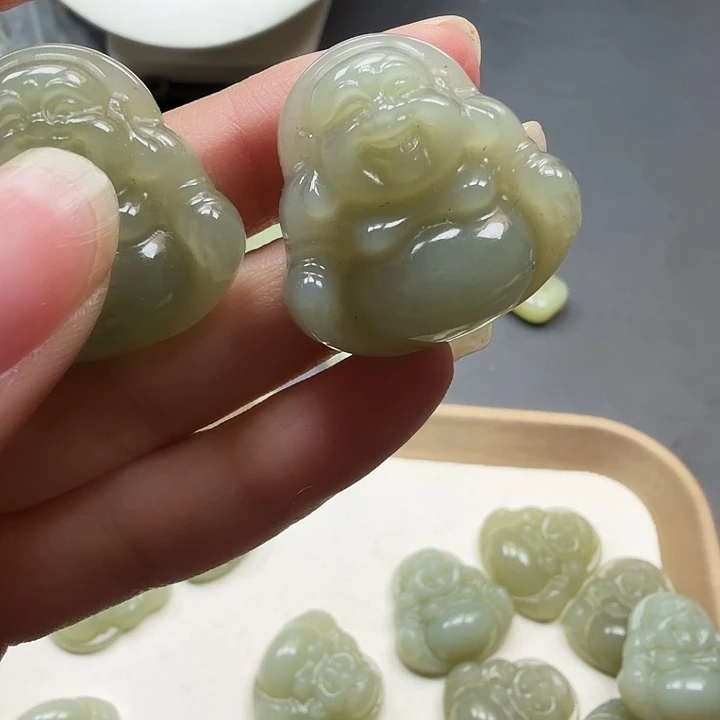 和田玉未镶嵌颈饰29