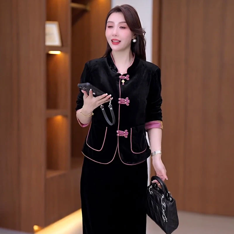 时尚套装女秋季新款时髦洋气盘扣复古外套半身裙丝绒两件套潮