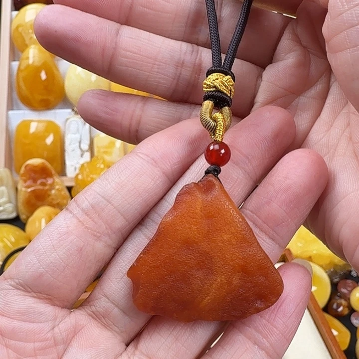 未镶嵌颈饰蜜蜡蜜蜡