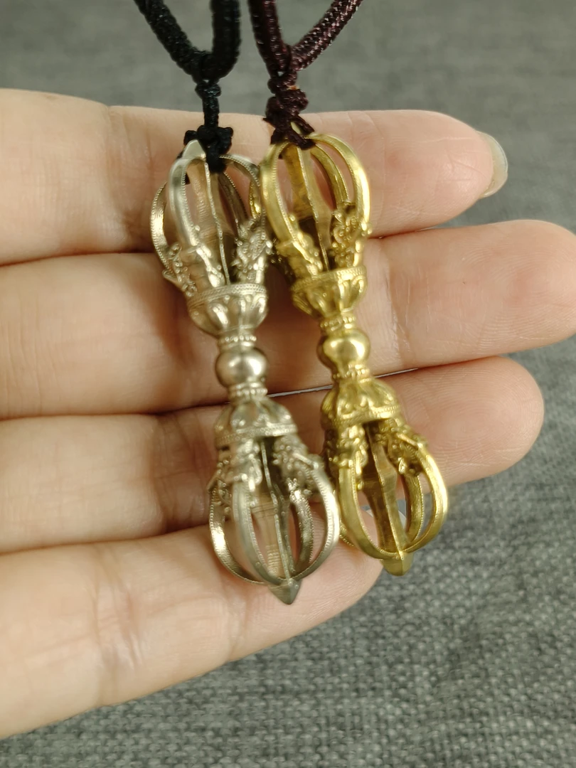 黄铜吊坠 黄铜五股金刚杵降魔杵藏传时尚饰品吊坠配饰挂件4.7