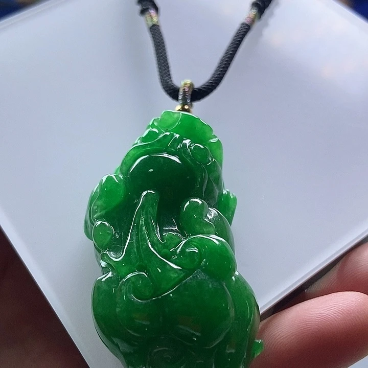 颈饰未镶嵌翡翠未镶嵌翡翠（赠链）