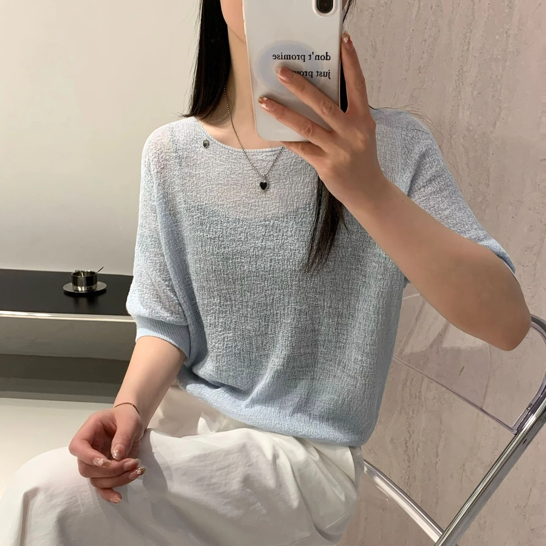 幻彩亚麻圆领自带清凉感