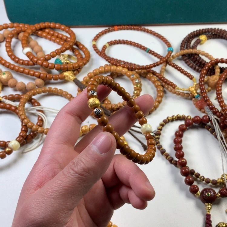 【闪购商品】橄榄核吊坠。。。。。。。。。。。