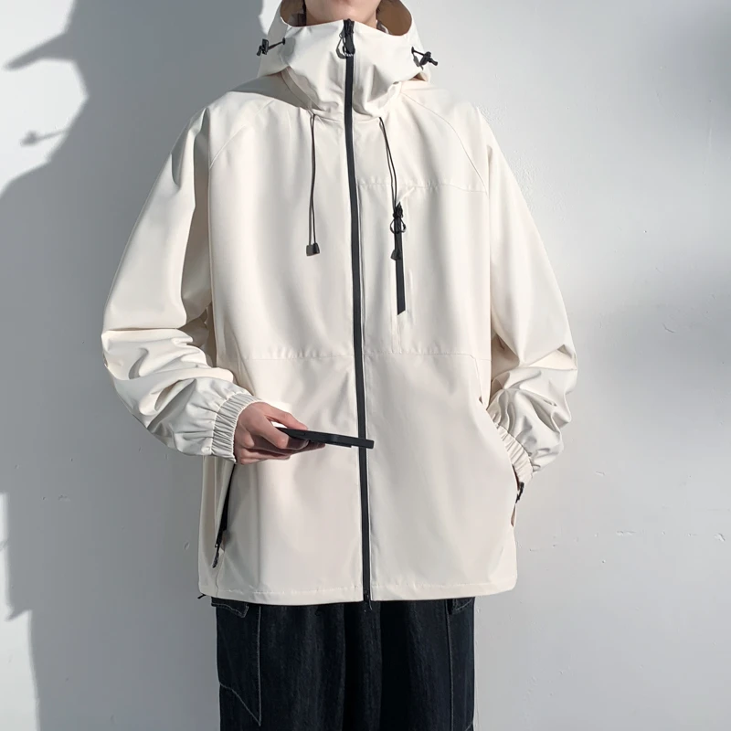 春秋季新款情侣款夹克青少年冲锋衣薄款防风户外百搭帅气韩版