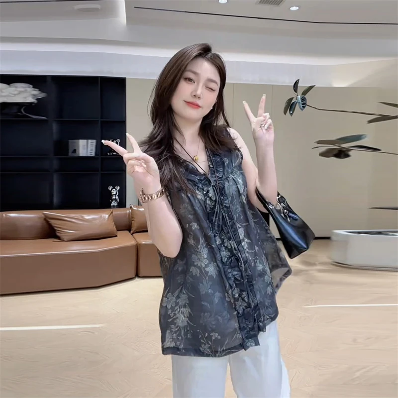 法式复古设计感褶皱木耳边无袖衬衫女士夏季漂亮小衫印花宽松上衣