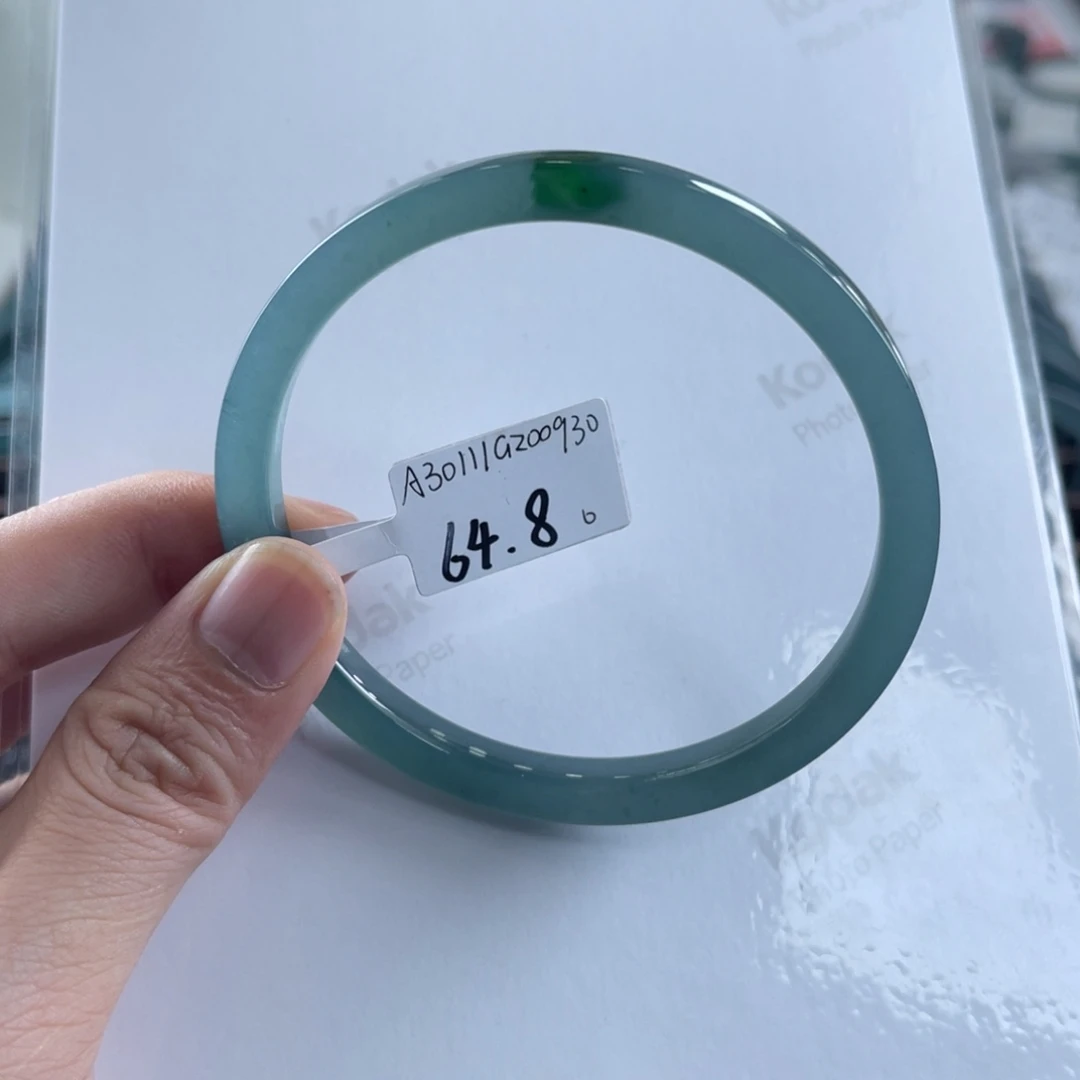 翡翠未镶嵌手镯64.80