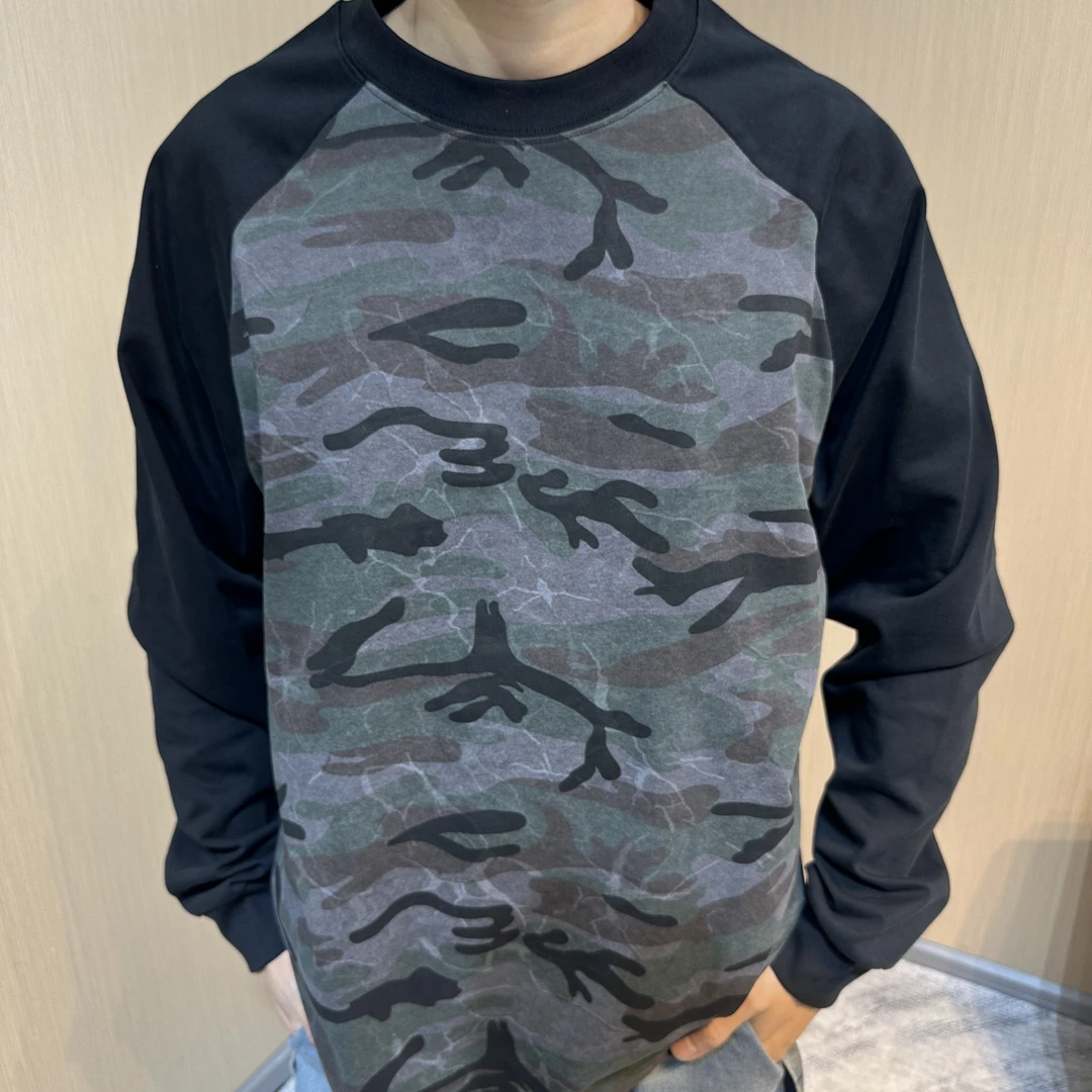 春季潮牌330g休闲长袖T恤打底全棉圆领宽松拼接迷彩印花卫衣