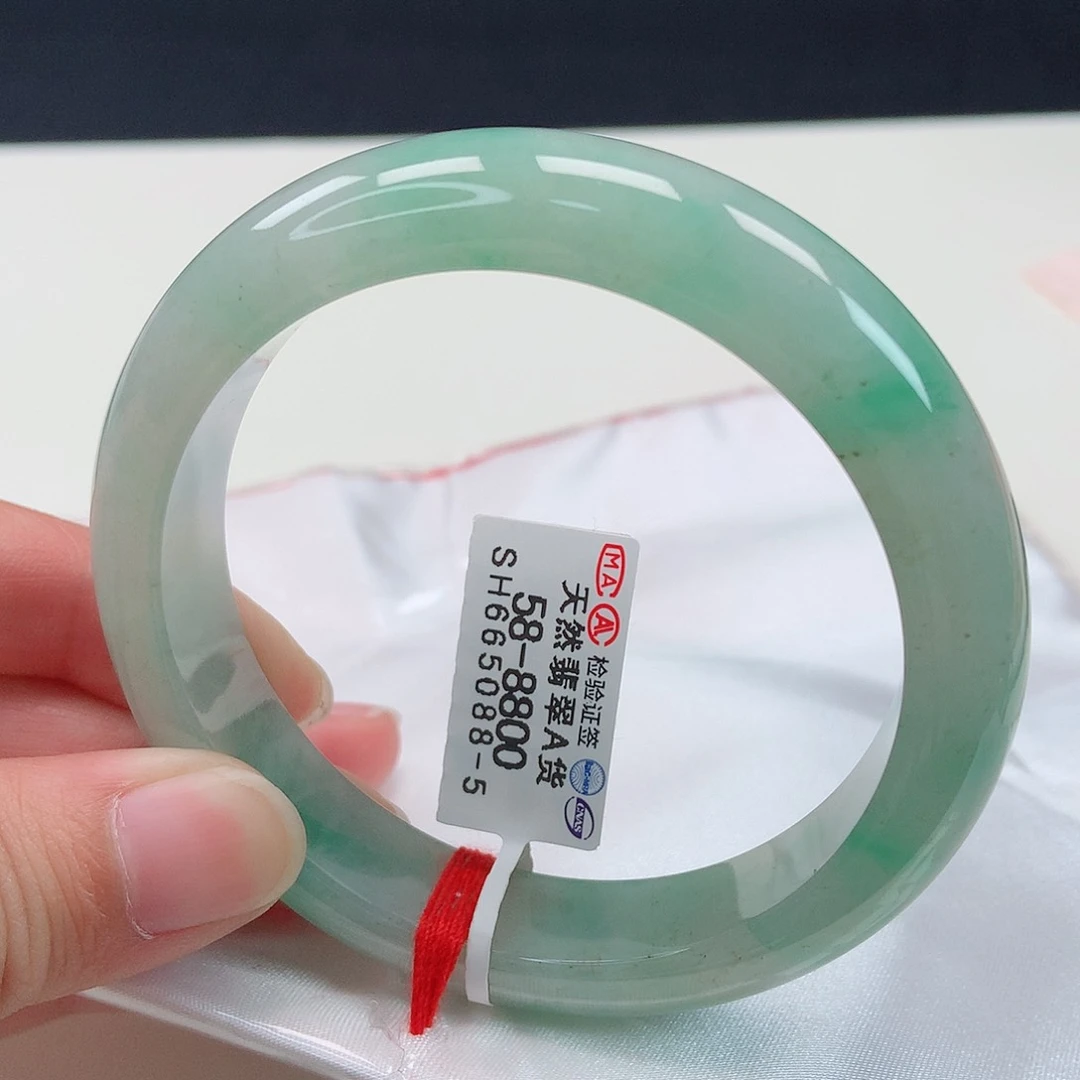 翡翠手镯未镶嵌58正圈