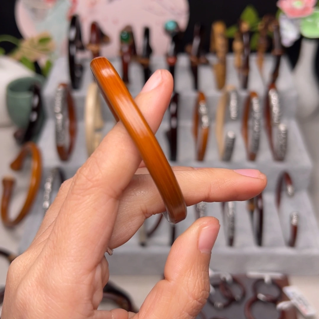 啥***是手串/手链藤类金刚藤手镯