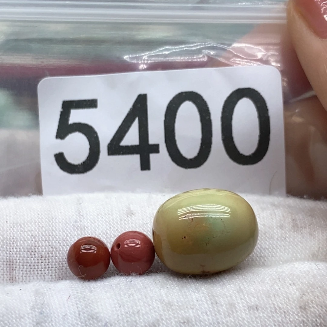 南红玛瑙未镶嵌颈饰