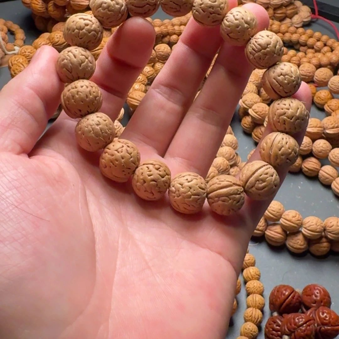 L****桃核手串盘锦肌肉纹手串小尺寸