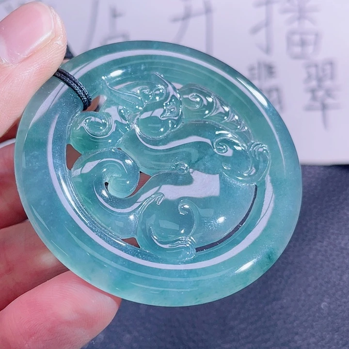 翡翠颈饰未镶嵌999999999