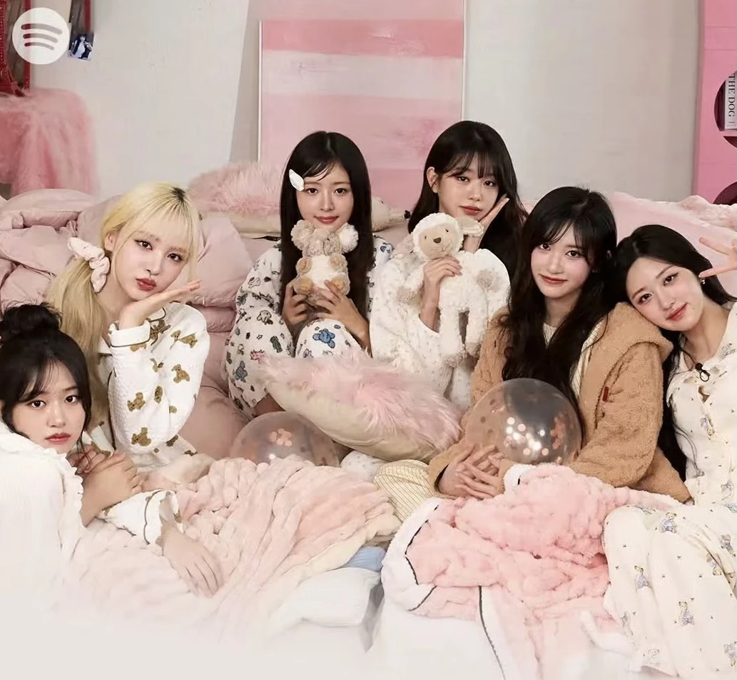 15.5连连看版 混女团小卡 活动专区