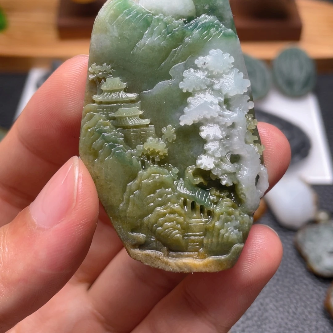 定制翡翠未镶嵌翡翠