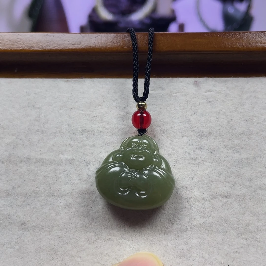 和田玉未镶嵌吊坠(赠链)