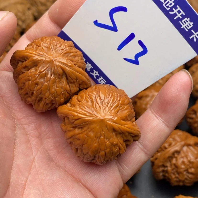 【闪购商品】文玩核桃把件铁锤妹妹37